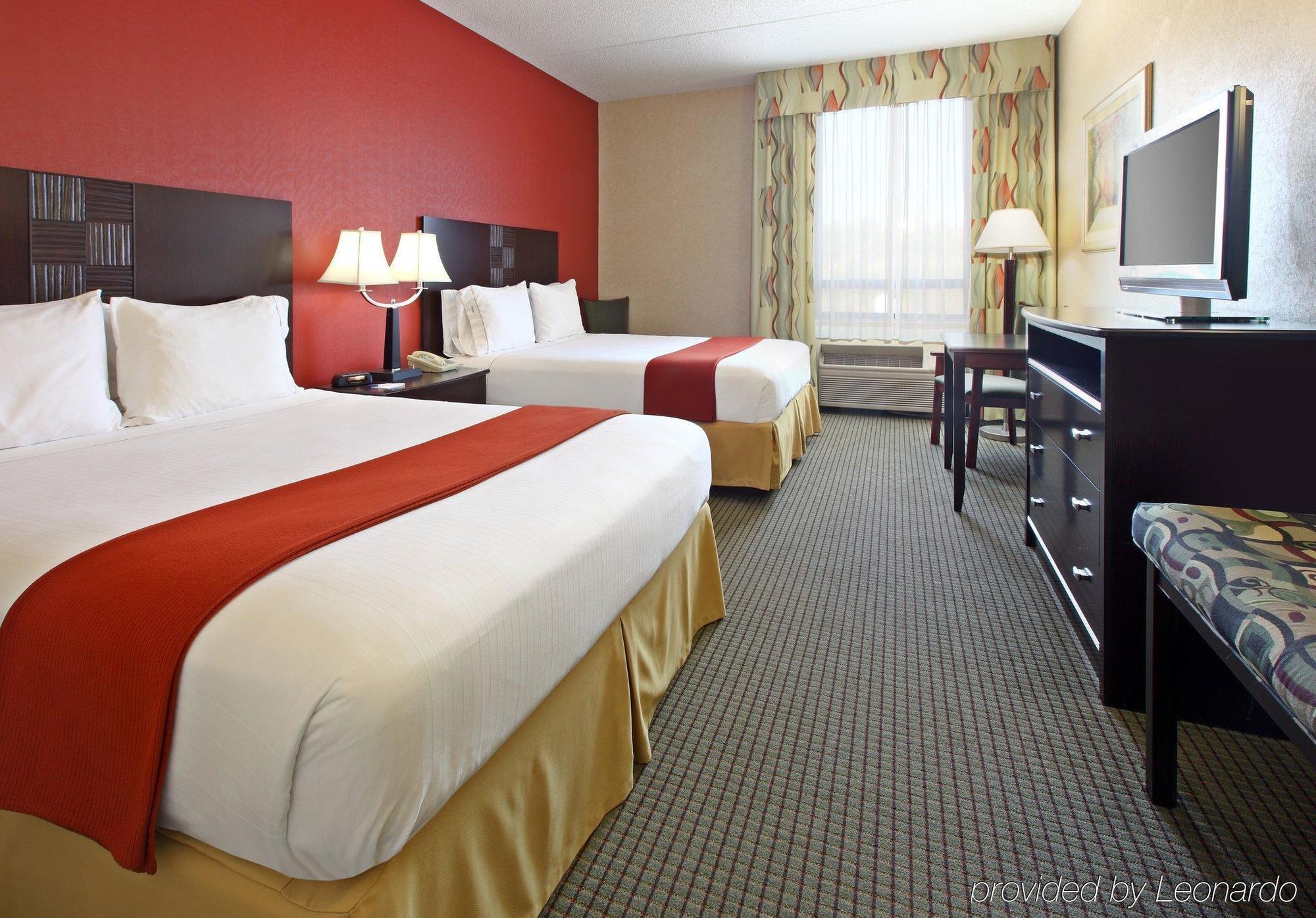 Holiday Inn Express Hotel & Suites Harrison Quarto foto
